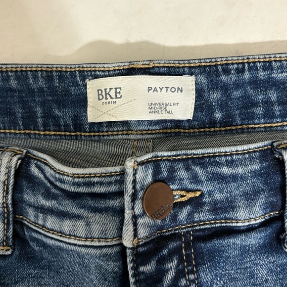 BKE Payton Size 32 Universal Fit Mid Rise Ankle Tall Jeans Medium Wash Western - Picture 5 of 7
